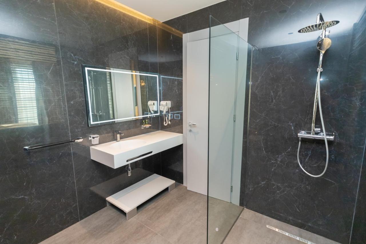 Esbjerg Hotel 4*